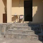 Trikeri Pleasant *